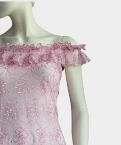 Alternative view of Cheryl