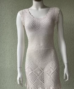 Alternative view of Hettienne